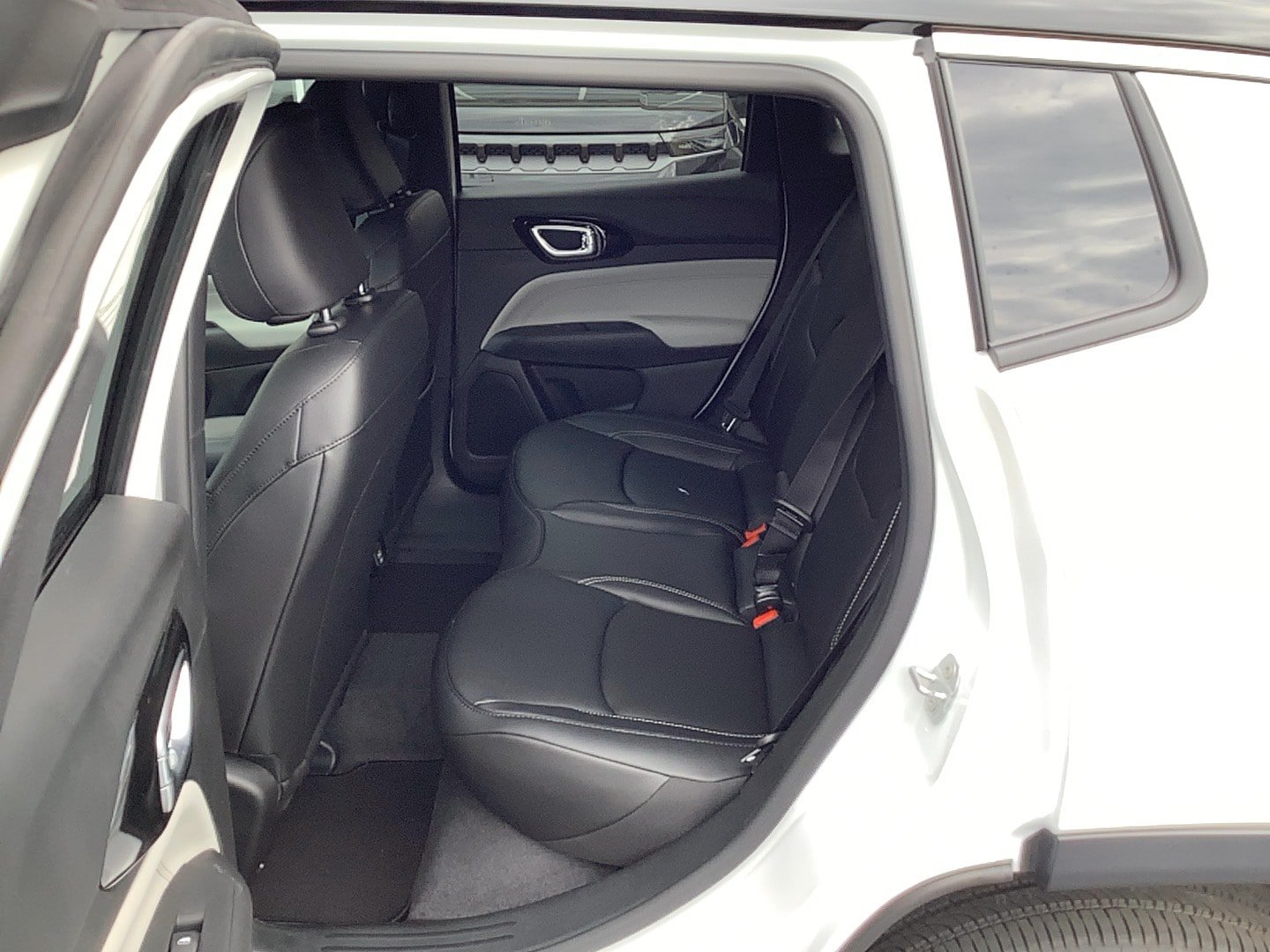 New 2026 Jeep Compass Limited AWD/4WD image 8