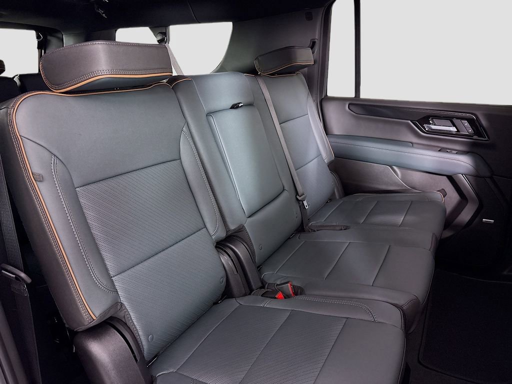 New 2026 GMC Yukon XL AT4 image 29