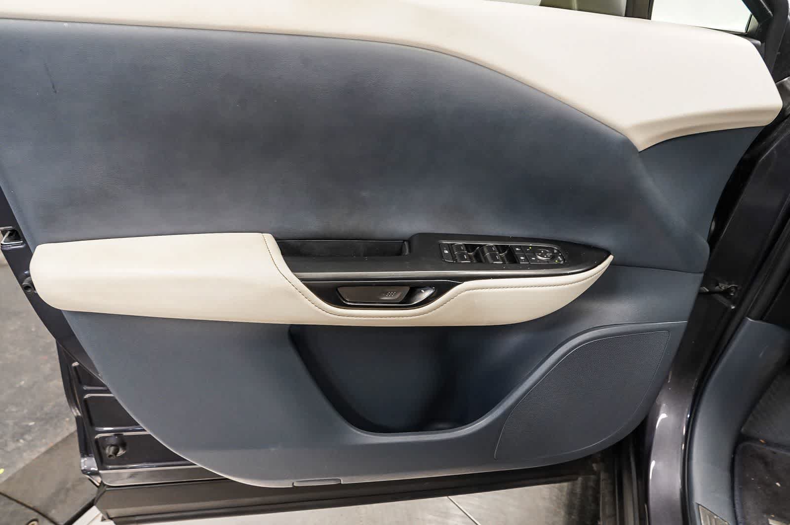 Used 2024 Lexus RZ 300e Premium FWD image 21