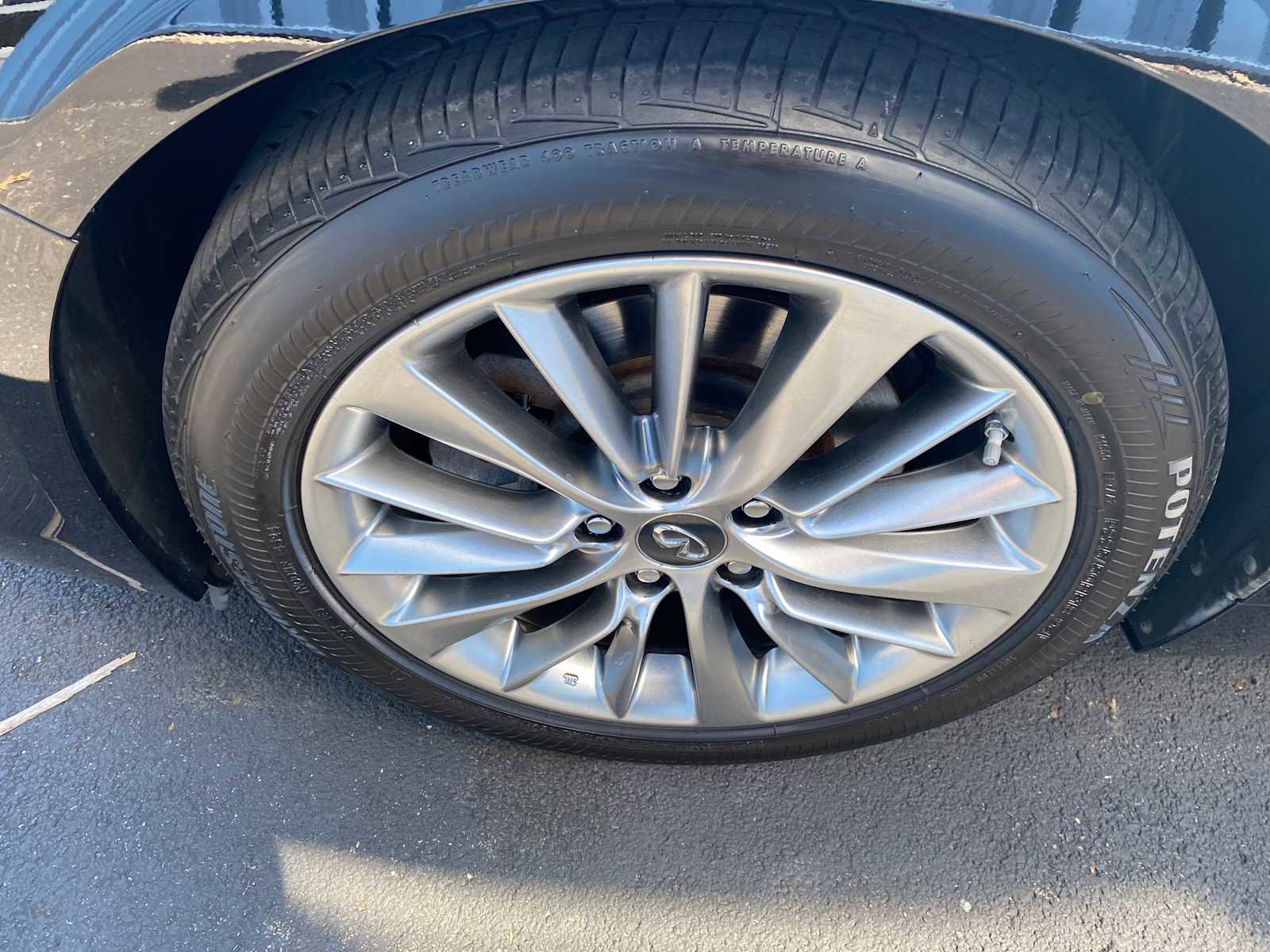 Used 2018 INFINITI Q50 Luxe image 32