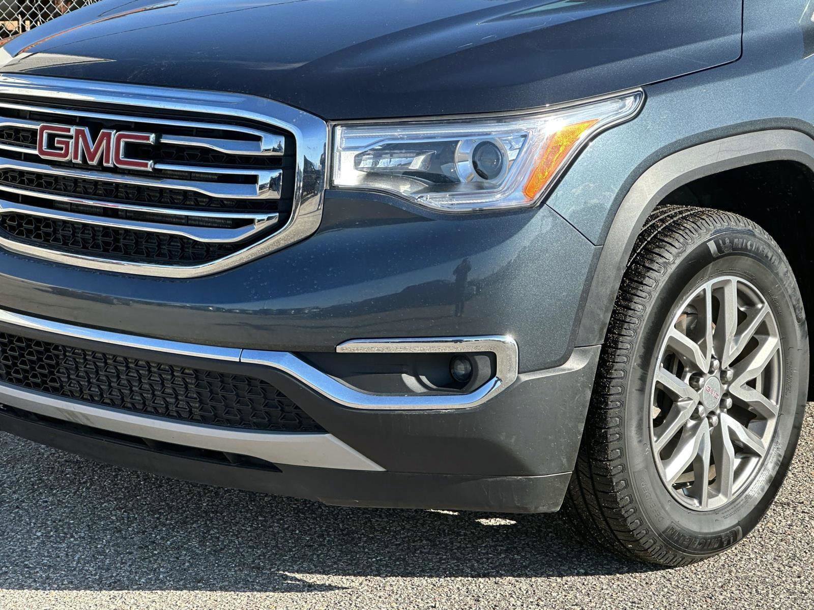 Used 2019 GMC Acadia SLE w/ Driver Alert Package I image 7