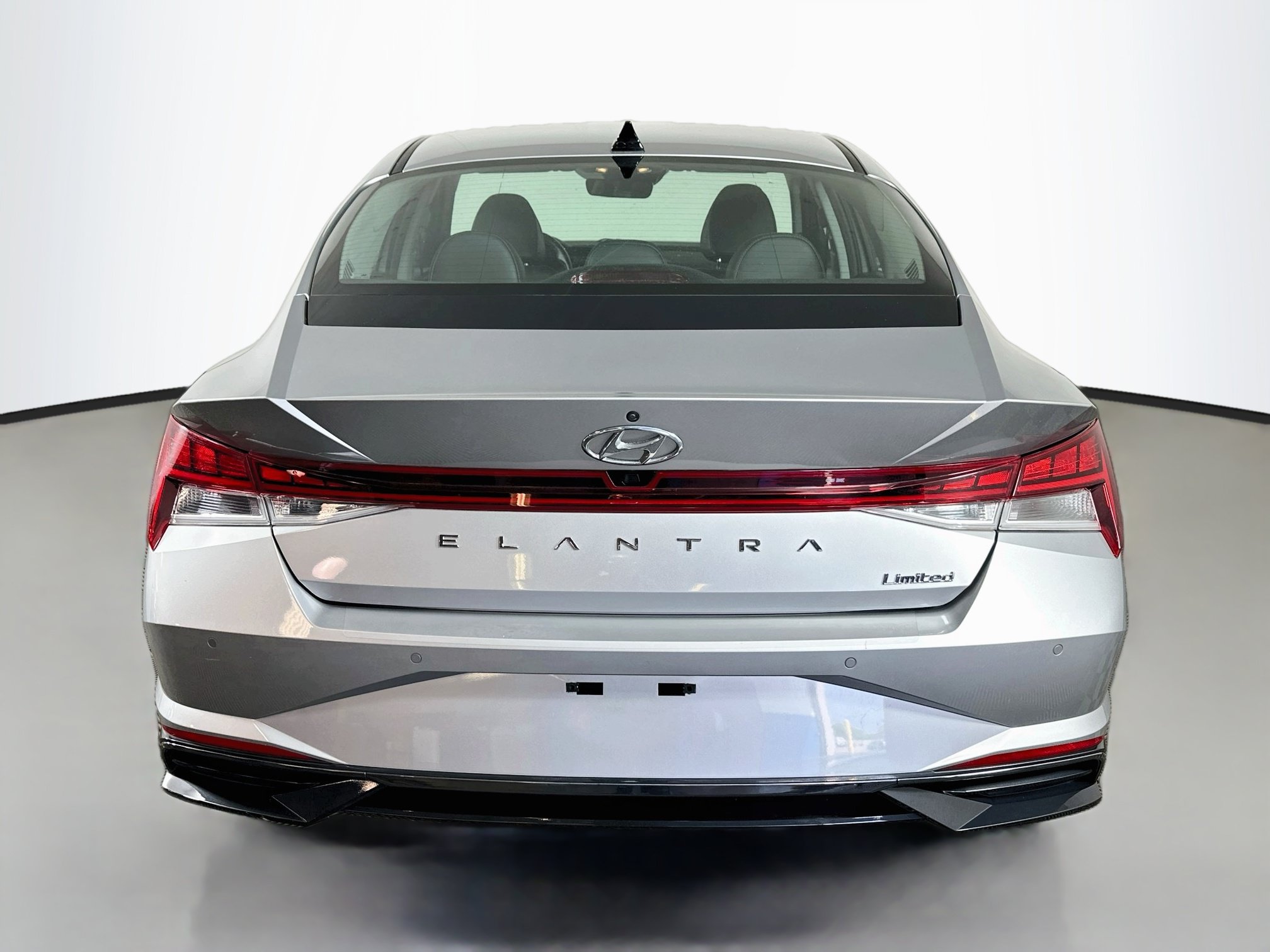 Certified 2023 Hyundai Elantra Limited FWD image 6