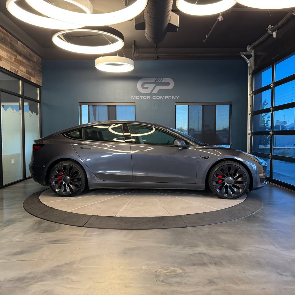 Used 2022 Tesla Model 3 Performance AWD/4WD image 2