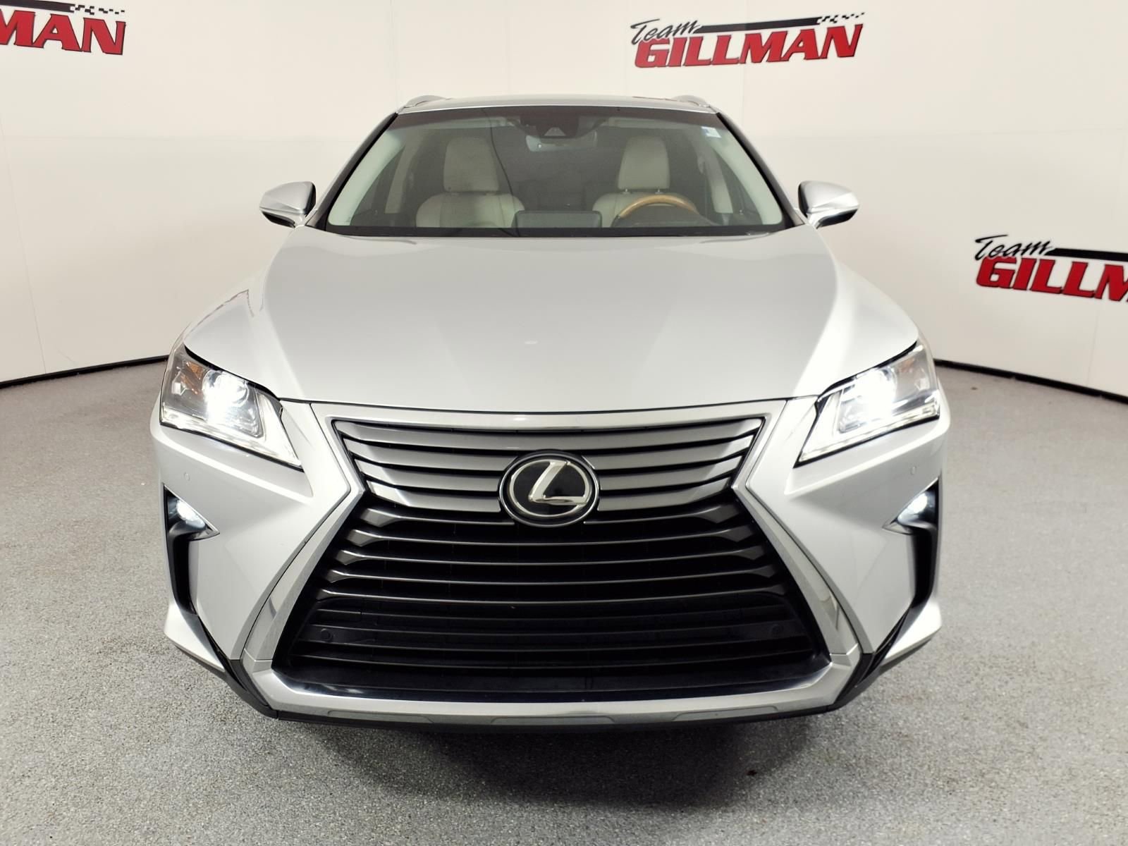 Used 2018 Lexus RX 350L FWD w/ Premium Package image 2