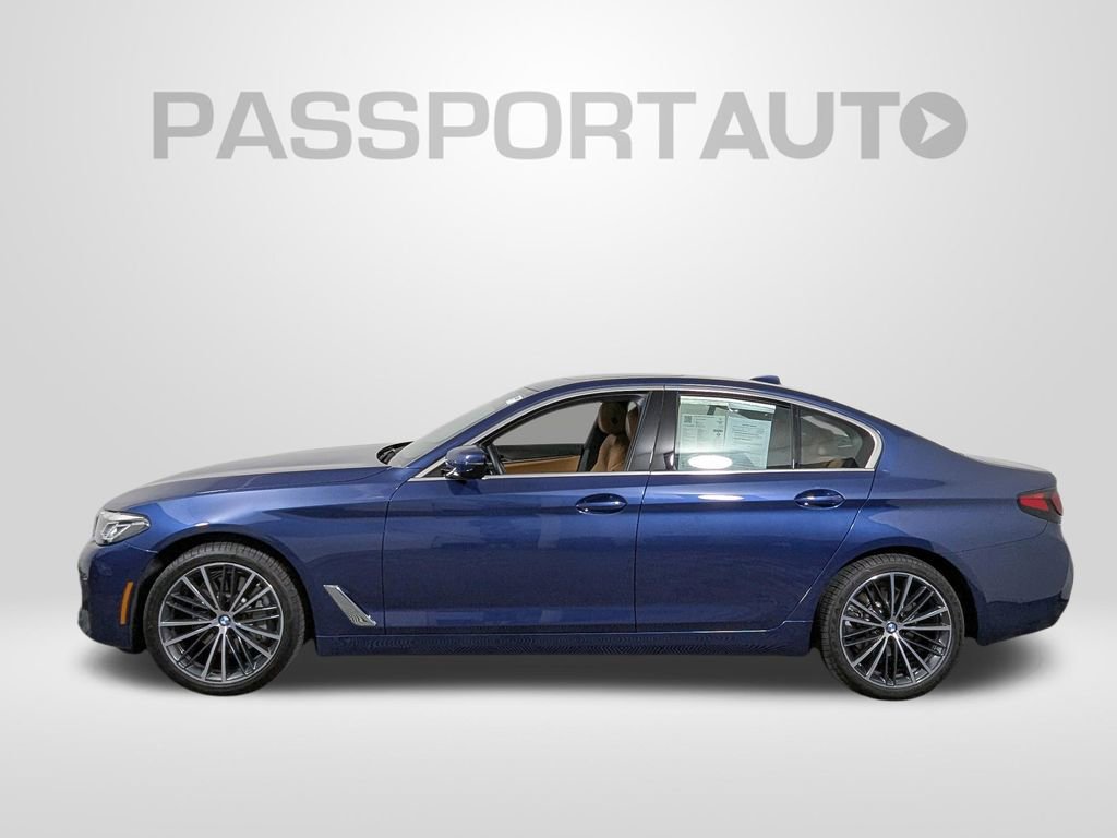 Certified 2023 BMW 530i xDrive w/ Premium Package AWD/4WD image 2