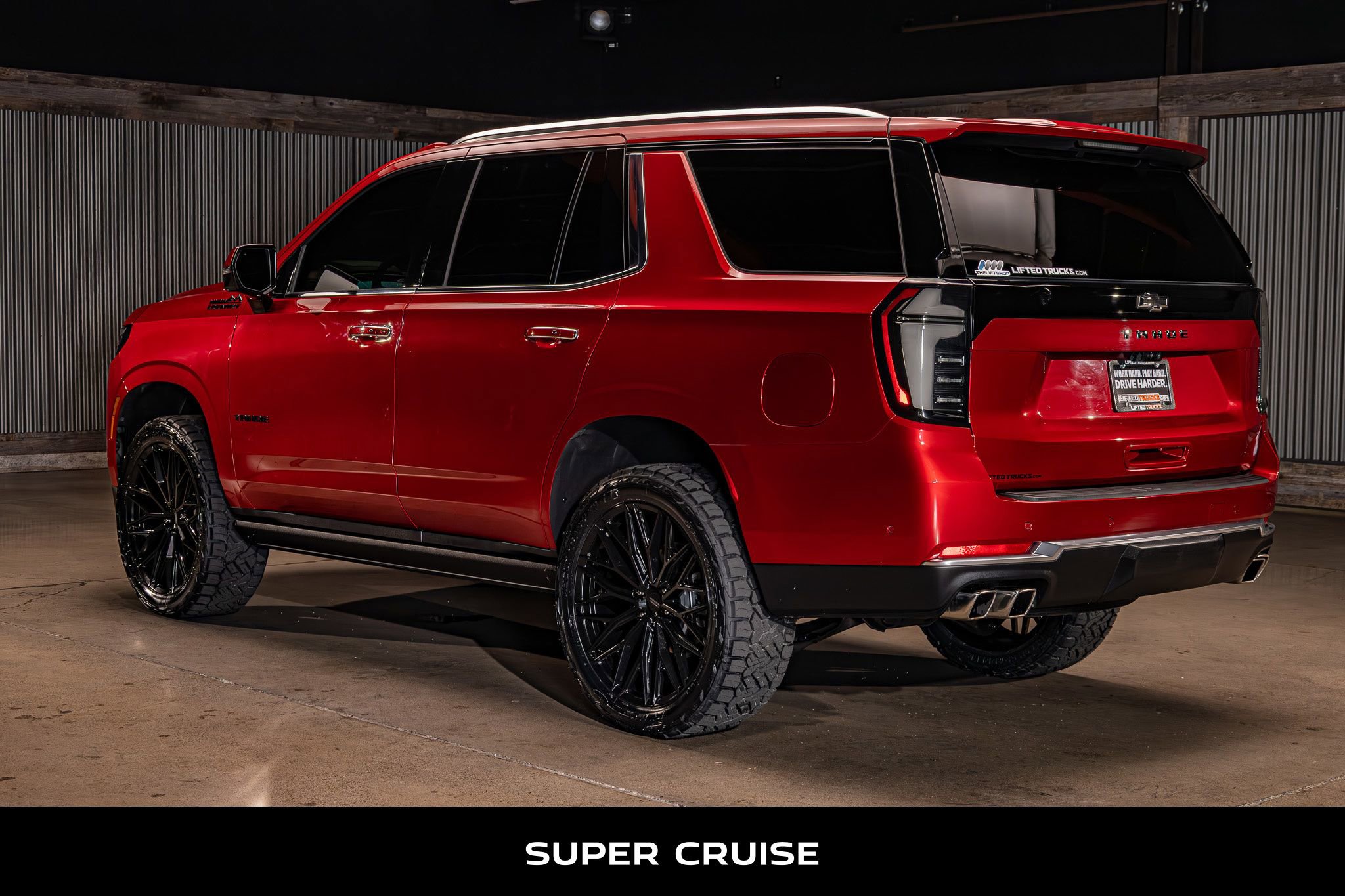 Used 2025 Chevrolet Tahoe High Country AWD/4WD image 7