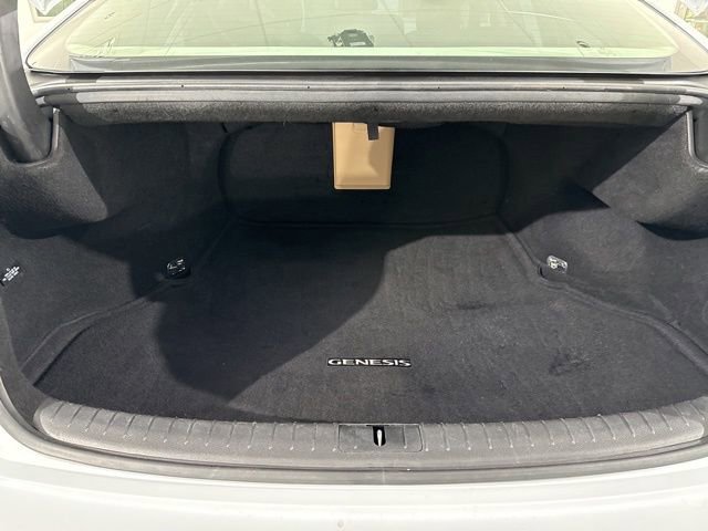 Used 2015 Hyundai Genesis 3.8 w/ Option Group 02 image 13