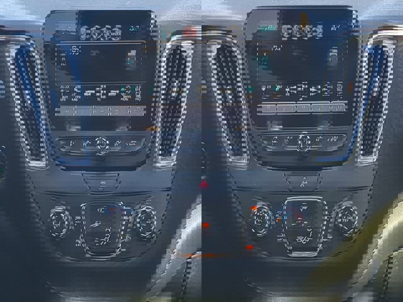 Used 2016 Chevrolet Malibu LT image 15