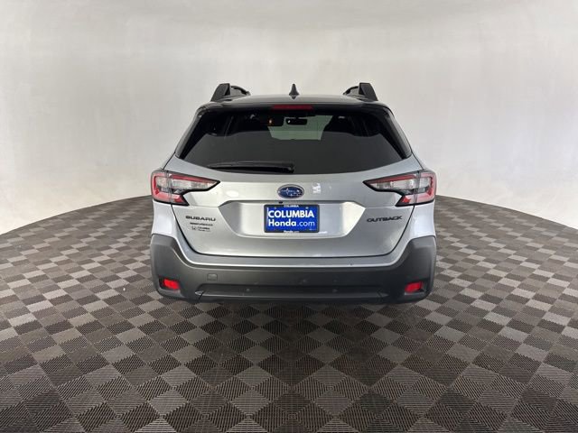 Used 2025 Subaru Outback Onyx Edition AWD/4WD image 7