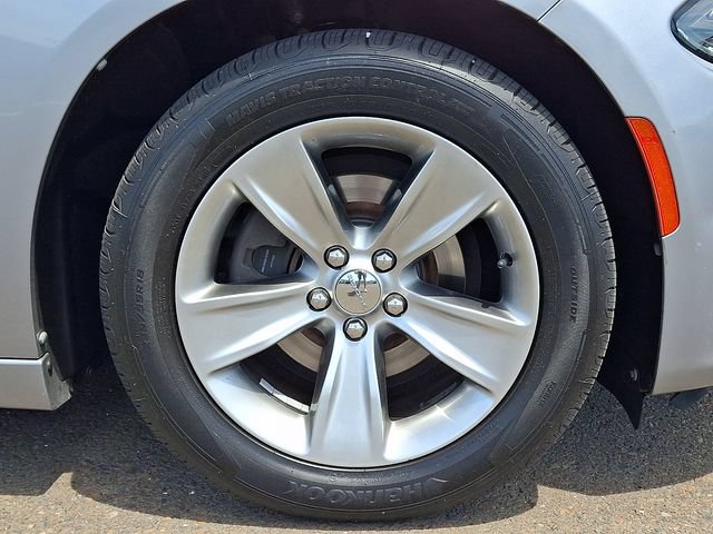 Used 2018 Dodge Charger SXT Plus RWD image 8