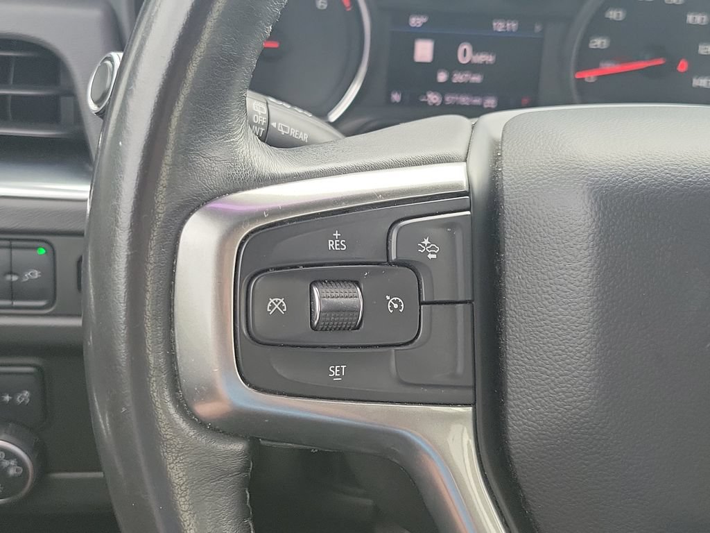 Used 2021 Chevrolet Suburban Z71 w/ Rear Media and Nav Package AWD/4WD image 15
