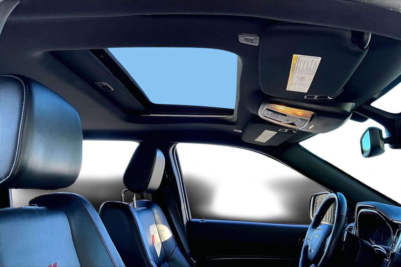 Used 2024 Dodge Durango GT image 16