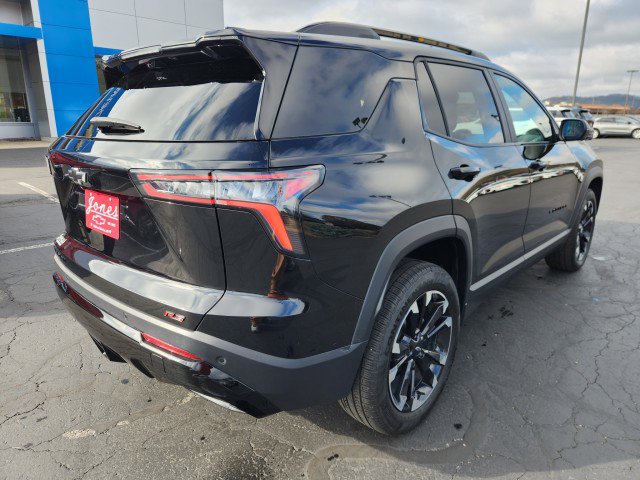 Used 2025 Chevrolet Equinox RS w/ Safety and Technology Package image 5