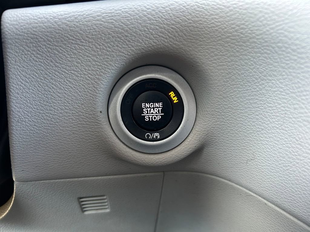 Used 2017 Chrysler Pacifica Touring-L Plus w/ Advanced Safetytec Group image 16