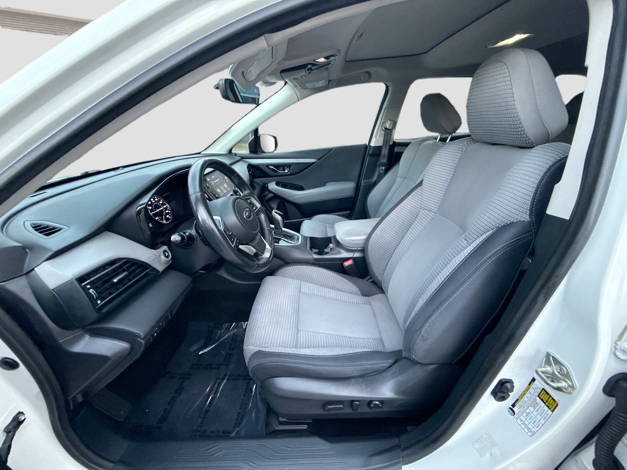 Used 2020 Subaru Outback Premium image 16