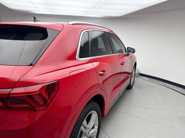 Used 2020 Audi Q3 2.0T Premium Plus w/ Premium Plus Package image 5