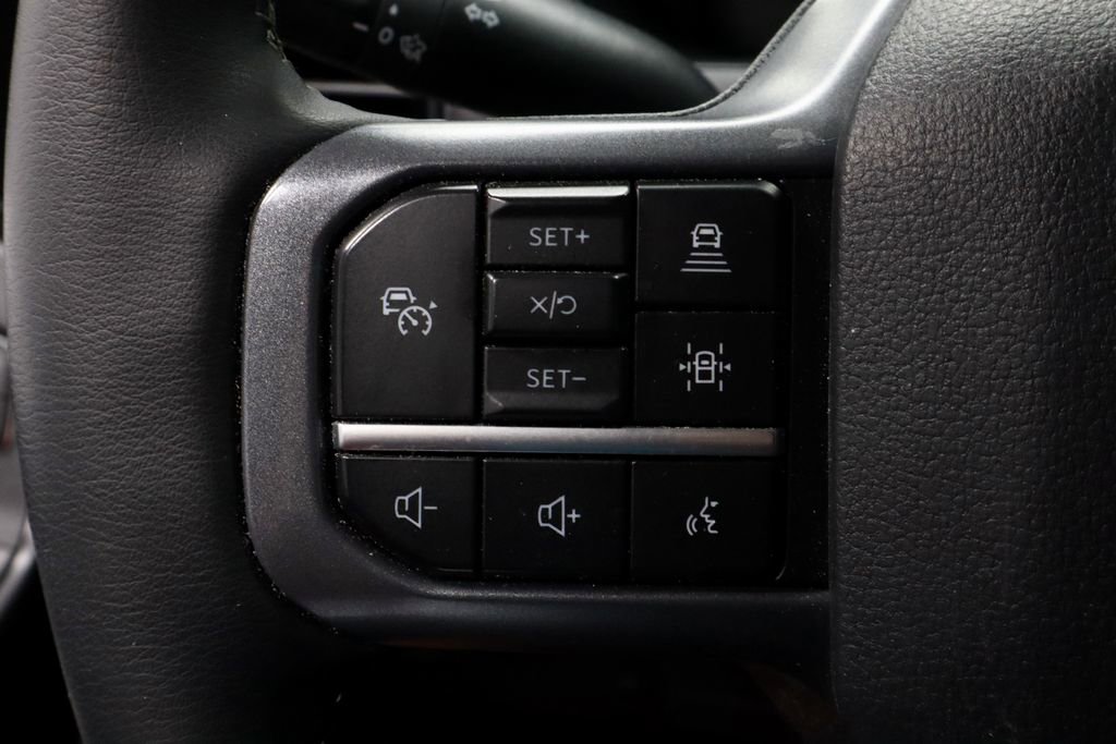 Certified 2025 Ford F150 Lariat image 28