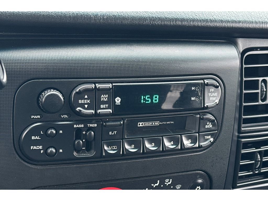 Used 2001 Dodge Dakota 2WD Club Cab image 17