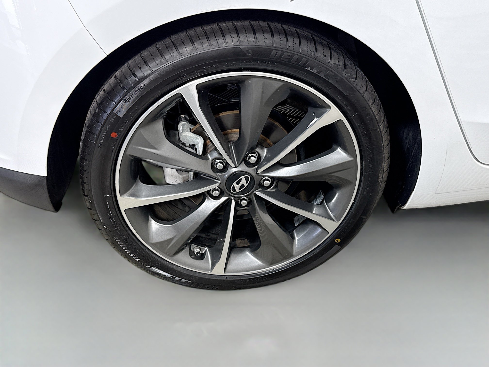 Used 2020 Hyundai Veloster 2.0 Premium FWD image 31