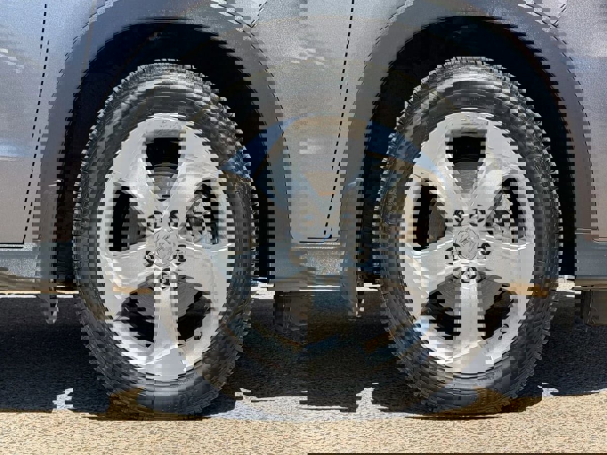 Used 2016 Honda HR-V LX image 29