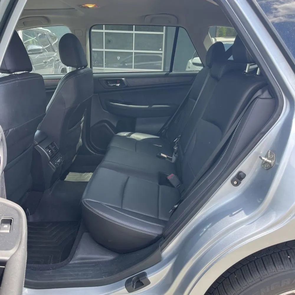 Used 2018 Subaru Outback 2.5i Limited AWD/4WD image 22