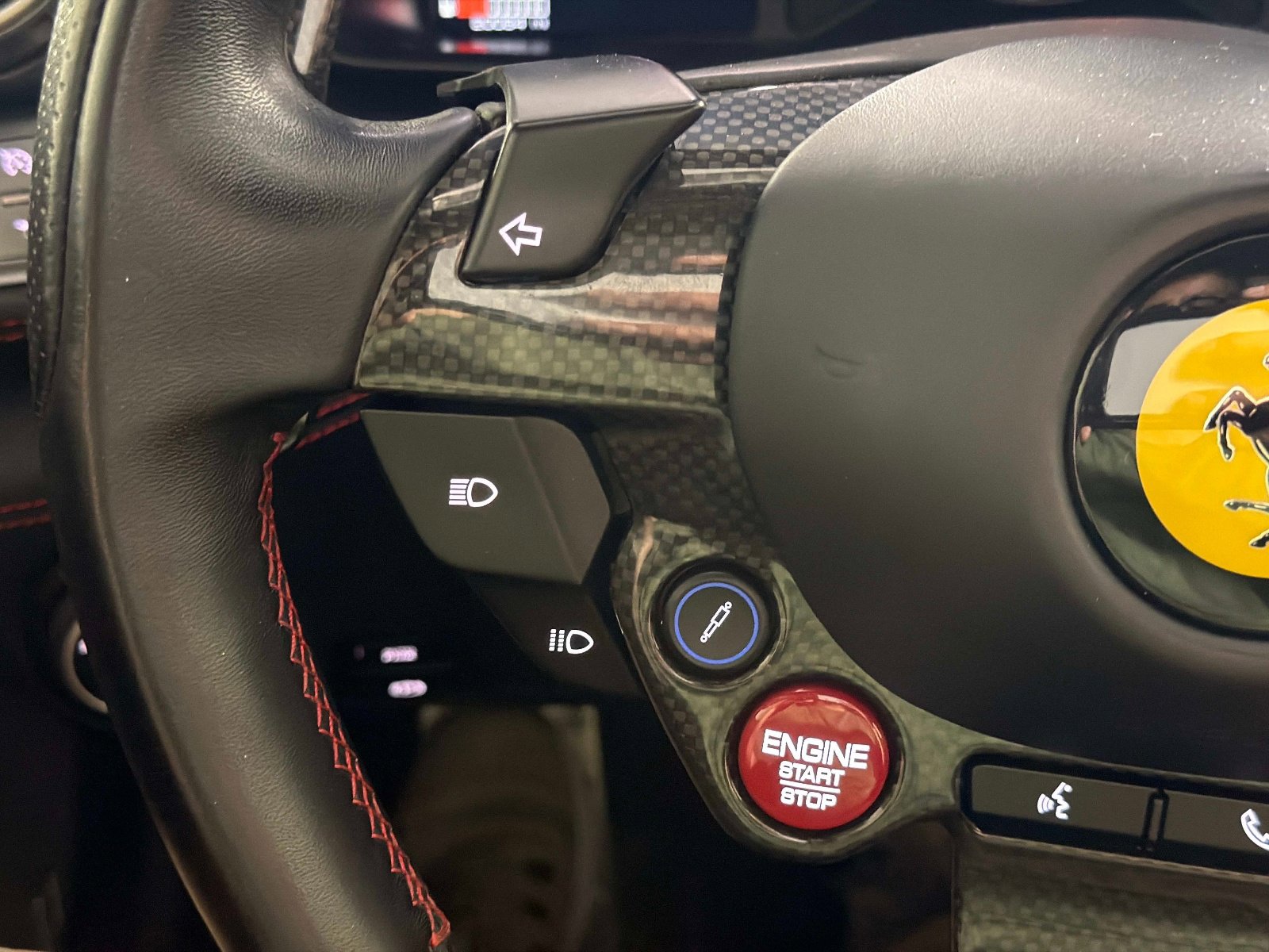 Used 2018 Ferrari GTC4Lusso T RWD image 41