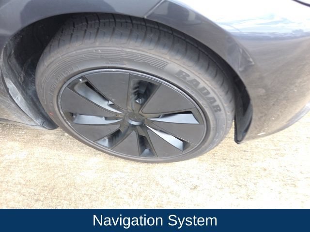 Used 2025 Tesla Model 3 Long Range RWD image 3