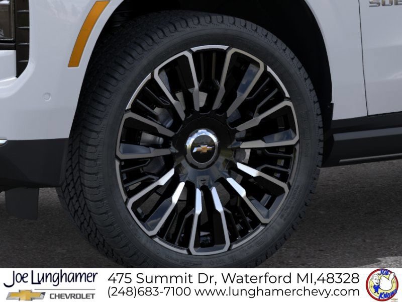 New 2026 Chevrolet Suburban High Country AWD/4WD image 9