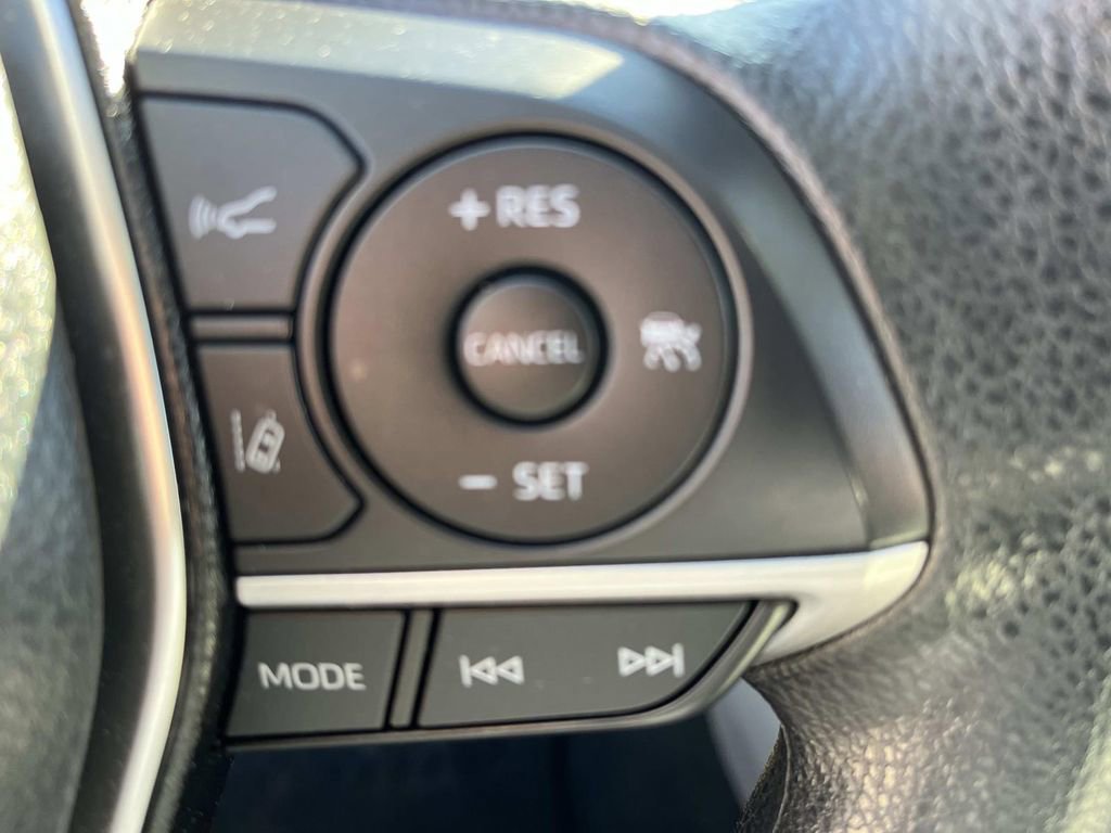 Used 2023 Toyota Camry LE image 30