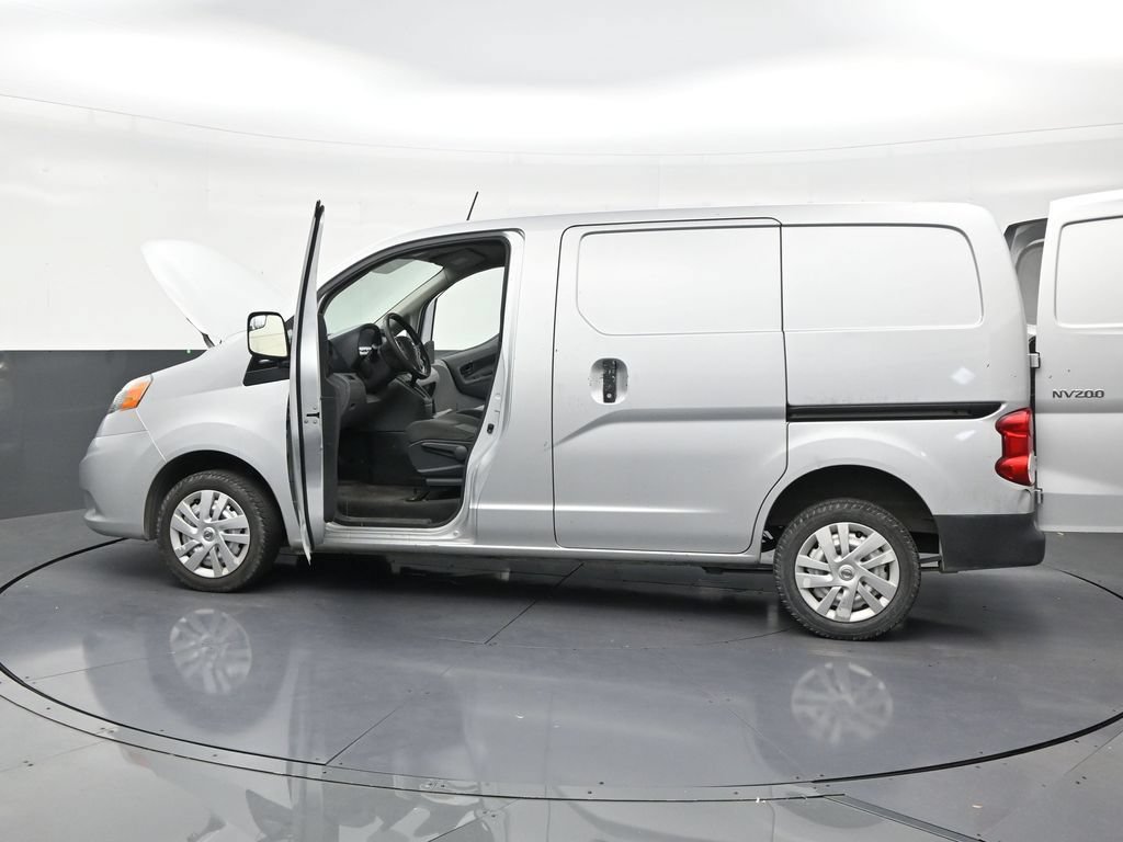 Used 2021 Nissan NV200 S FWD image 29