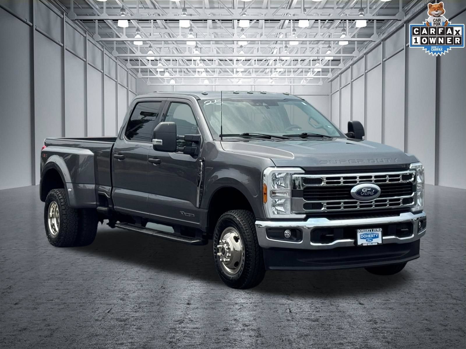 Used 2024 Ford F350 XLT AWD/4WD image 4