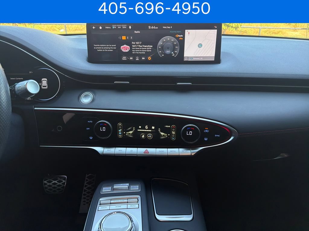 Used 2025 Genesis GV70 3.5T Sport AWD/4WD image 28