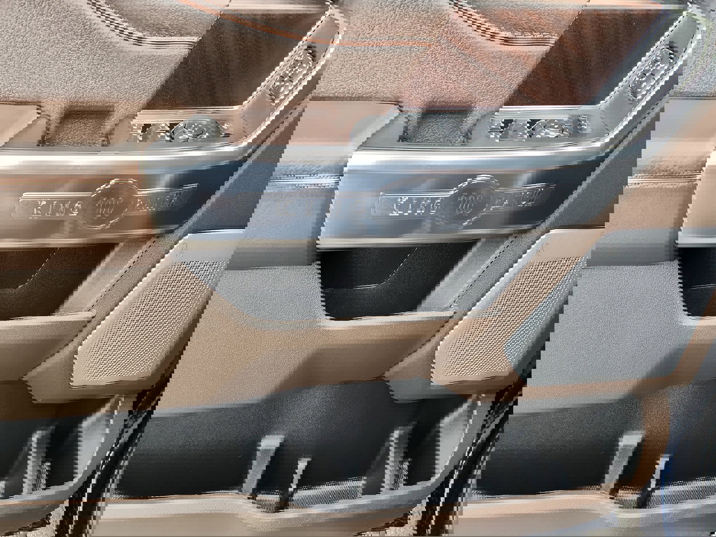 Used 2024 Ford F250 King Ranch image 8