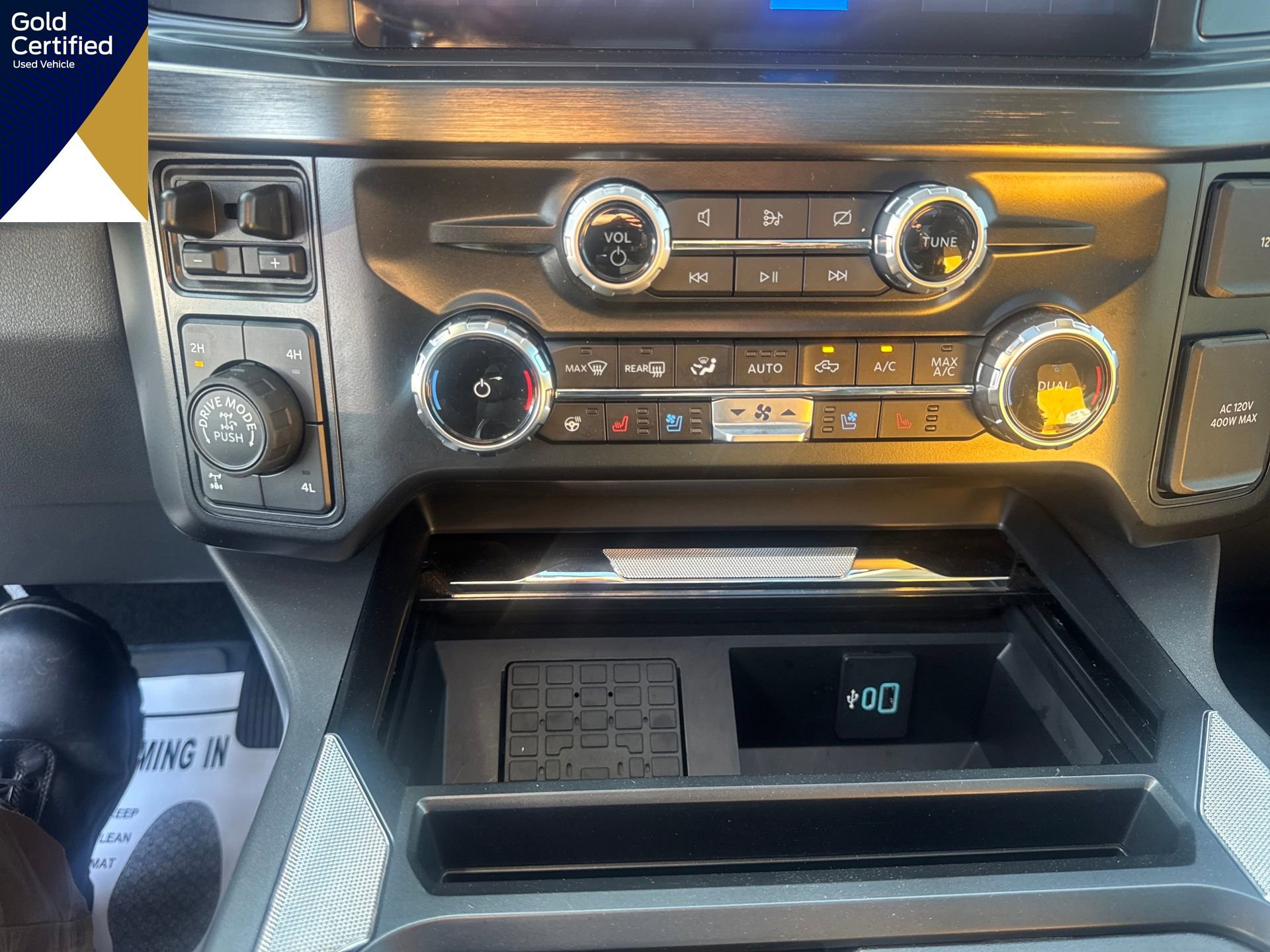 Certified 2024 Ford F250 Lariat w/ Tremor Off-Road Package image 50