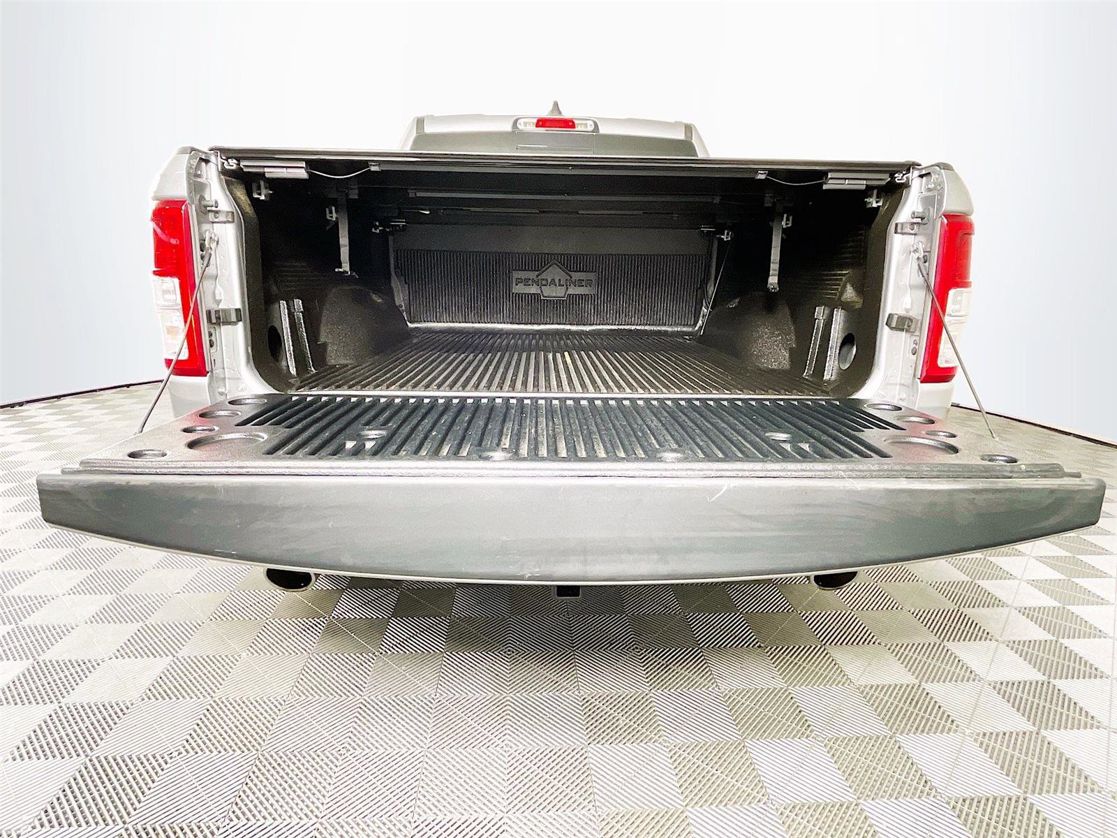 Used 2020 RAM 1500 Big Horn image 29