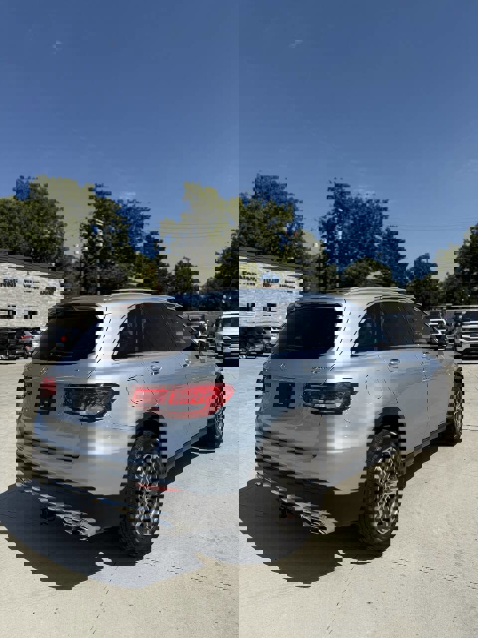 Used 2018 Mercedes-Benz GLC 300 4MATIC image 6