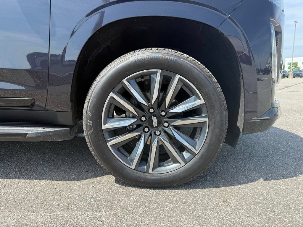 Certified 2024 Cadillac Escalade Sport w/ Touring Package AWD/4WD image 17