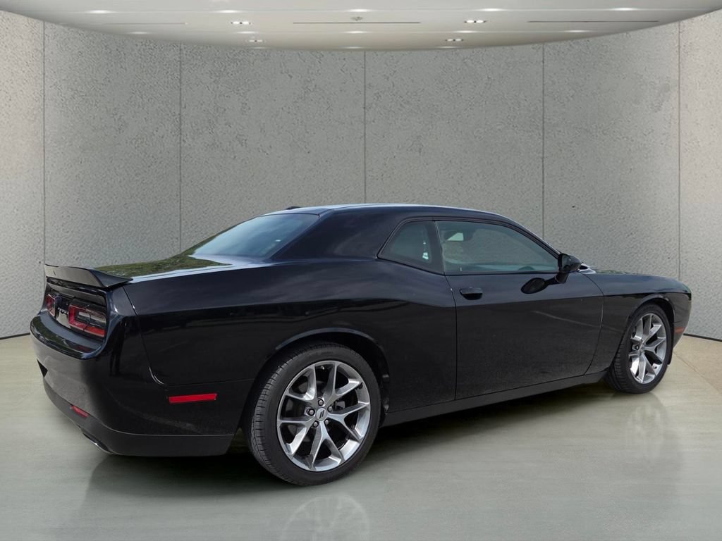 Certified 2022 Dodge Challenger GT RWD image 4