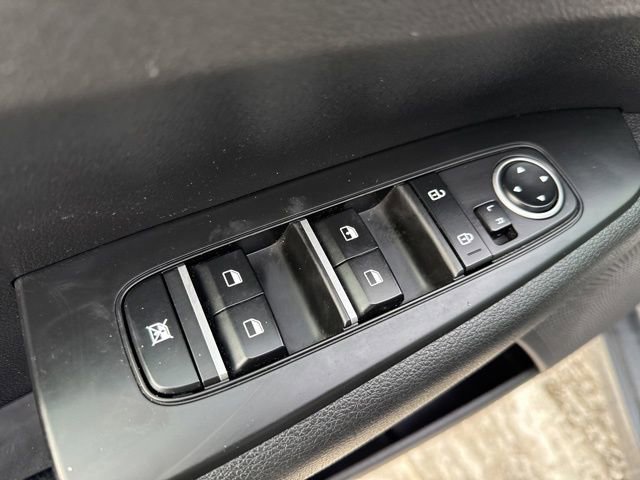 Used 2023 Kia Forte LXS image 16