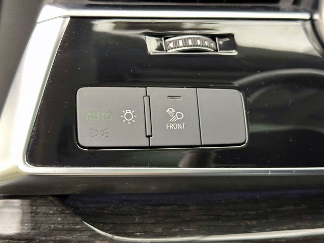 Used 2023 Audi Q7 2.0T Premium w/ Convenience Package AWD/4WD image 28