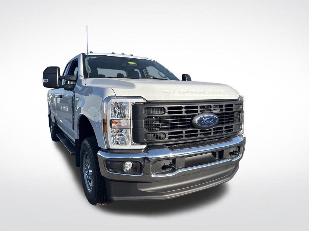 New 2026 Ford F250 XL w/ FX4 Off-Road Package image 11