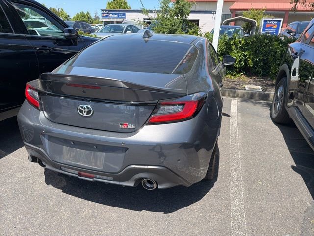 Used 2023 Toyota GR86 Premium w/ ALL Weather Mat Package (TMS) RWD image 7