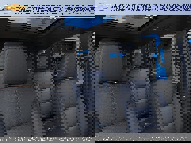 New 2026 Chevrolet Traverse High Country w/ LPO, Floor Liner Package image 24