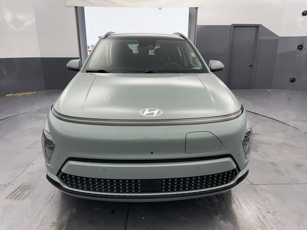 Used 2025 Hyundai Kona Limited image 8