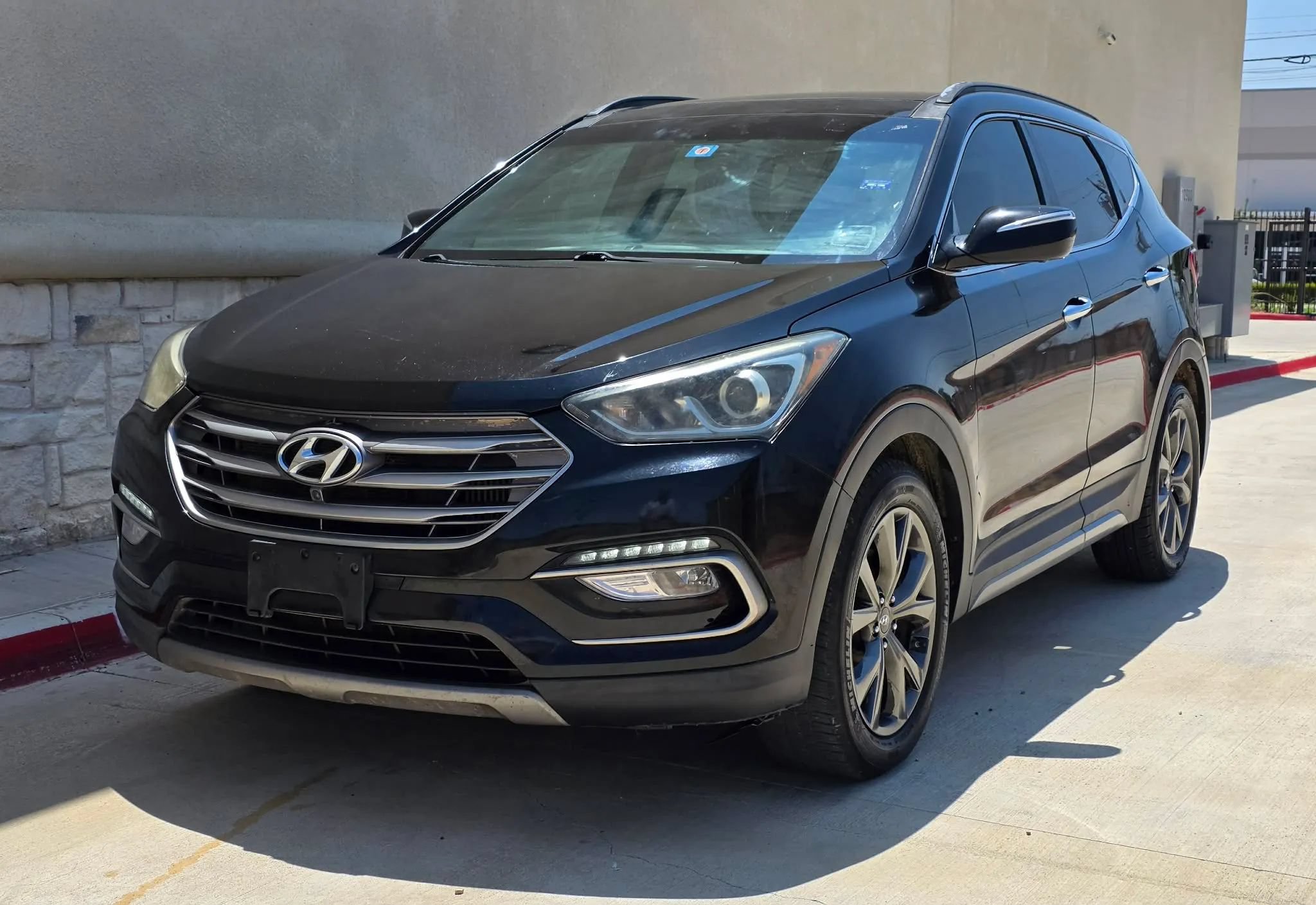 Used 2017 Hyundai Santa Fe Sport FWD image 8