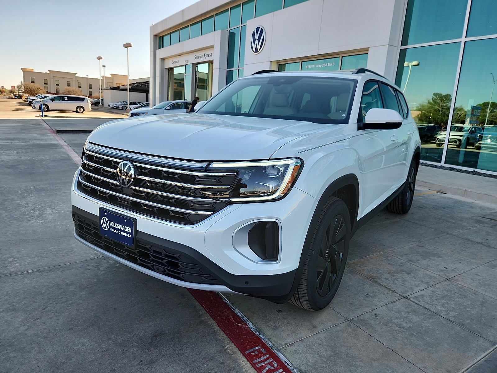 New 2026 Volkswagen Atlas SE image 3