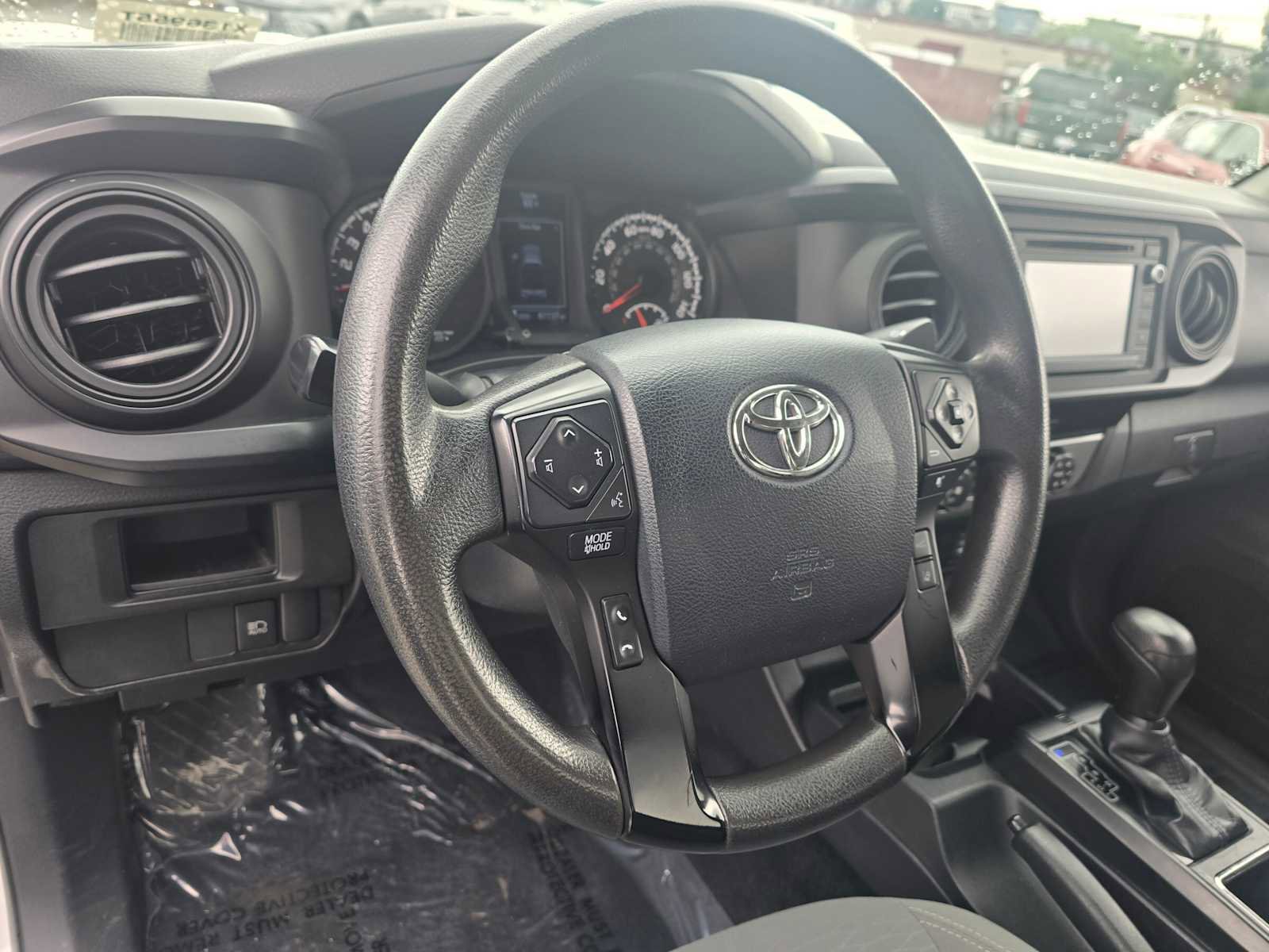 Used 2019 Toyota Tacoma SR image 19