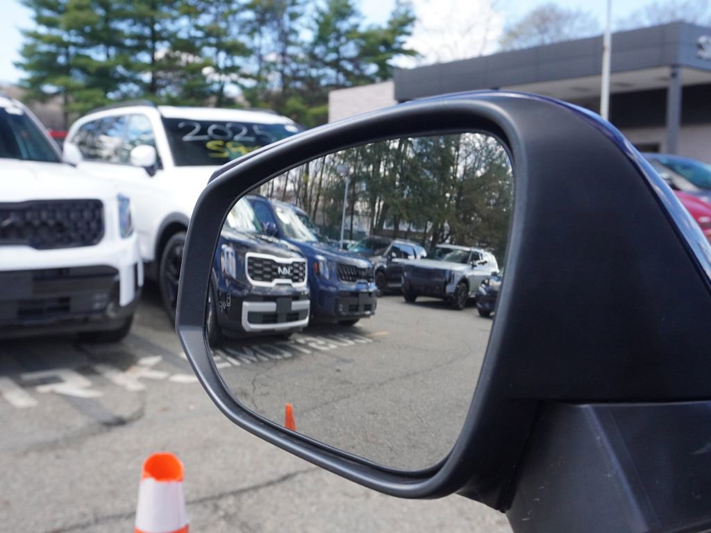 Used 2025 Toyota RAV4 XLE image 26