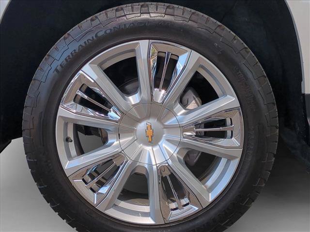 Used 2023 Chevrolet Silverado 1500 High Country w/ High Country Premium Package AWD/4WD image 25