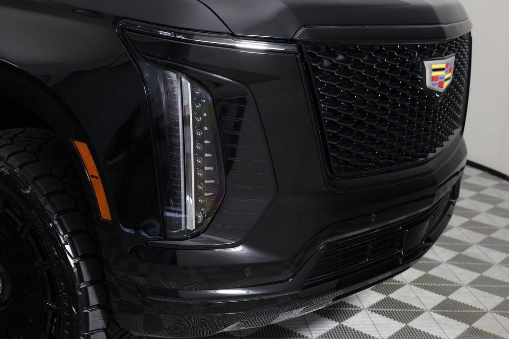 Used 2026 Cadillac Escalade ESV Sport w/ Touring Package image 47